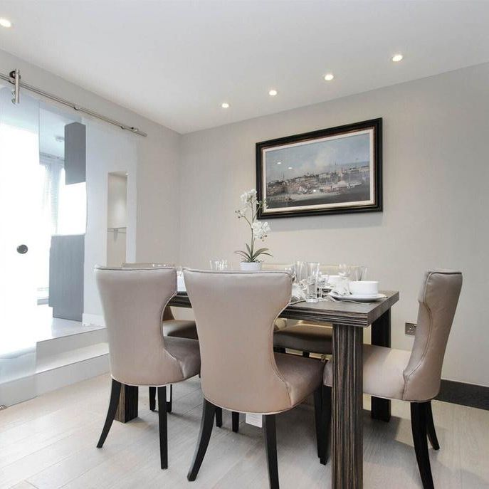 3 bedroom flat to rent - Photo 1