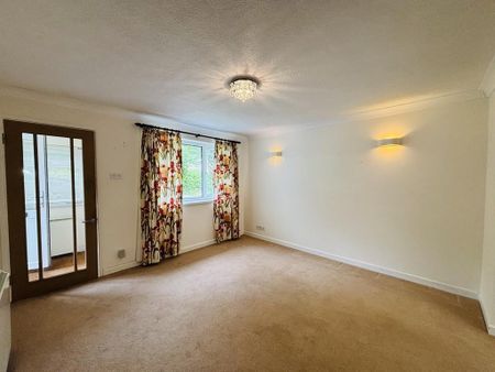 1 bedroom terraced bungalow to rent - Photo 2