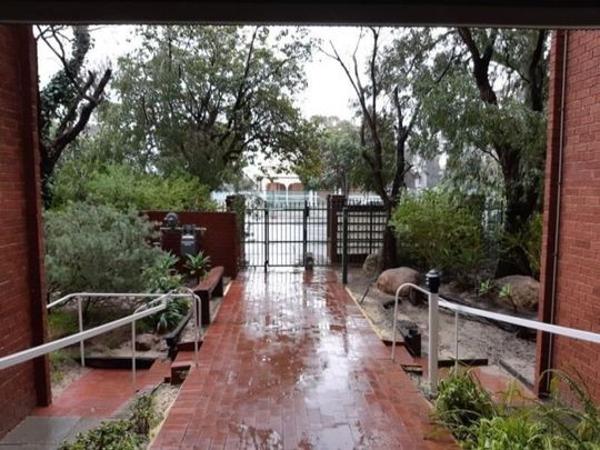 Prime Location – Easy Living in West Perth! - Photo 1