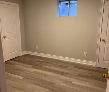 For Lease - 117 Compton Crescent, Bradford West Gwillimbury, Ontario - Photo 1