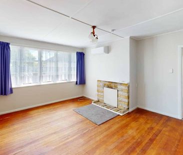 Levin - 3 Bedrooms - Photo 2