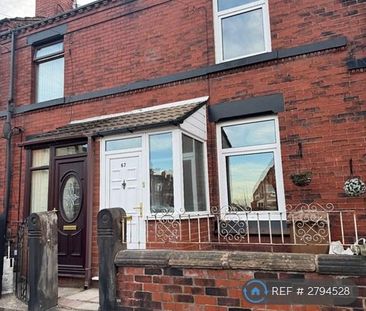 2 bedroom terraced house to rent - Photo 2