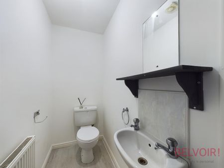 2 bedroom terraced house to rent - Photo 4