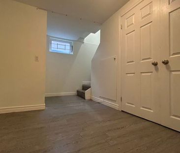 For Lease - 448 Elmwood Avenue, Richmond Hill, Ontario - Photo 3