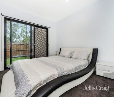 4/15 Cypress Avenue, Brooklyn VIC 3012 - House For Rent | Domain - Photo 4