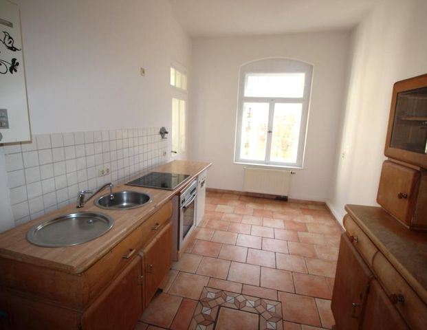 3 Raum Wohnung in Zwickau im 3. OG mit Balkon zum kleinen Preis - Foto 1