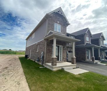 For Lease - 57 Sycamore Street, Welland, Ontario - Photo 2
