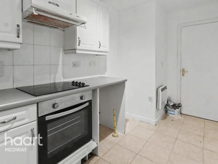 2 bedroom apartment to rent - Photo 5