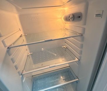 1 Bed Flat, Parkway, NW1 - Photo 4