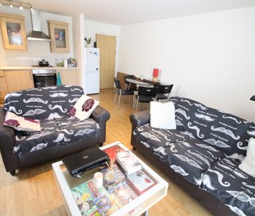 Newport Road, Roath - Photo 1