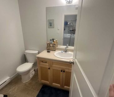 Centrally located – Campbell River - Photo 5