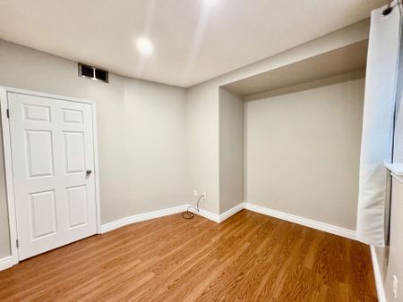 For Lease - 440 Wellington Street Unit# 103, London East, Ontario - Photo 5
