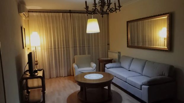 Piso de alquiler en Calle de Calatrava, El Perchel - Photo 1