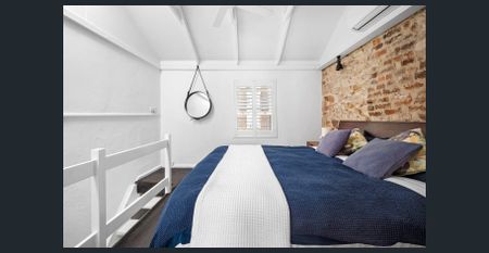 Sandstone beauty in a secret laneway setting - Photo 5