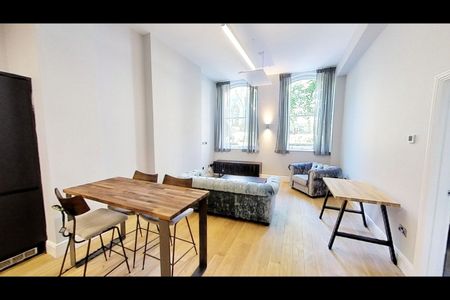 1 Bed Flat, Sutton Place, NG1 - Photo 2