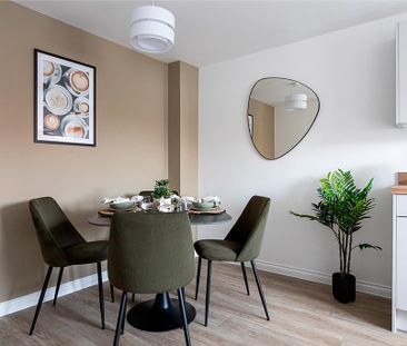 3 bedroom semi-detached house to rent - Photo 4