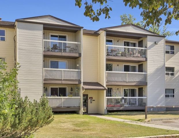 Southwood Greene Apartments | 4902 Queen Street, Regina - Photo 1