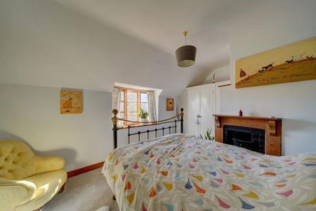 2 bedroom terraced house to rent - Photo 3