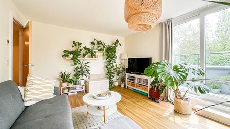 1 bedroom Flat To Let - Photo 4