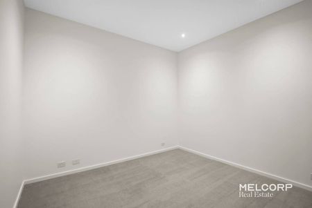 PRIMA TOWER – ONE BEDROOM PLUS STUDY / SECOND BEDROOM - UNFURNISHED - Photo 3