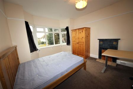 5 bedroom maisonette to rent - Photo 2
