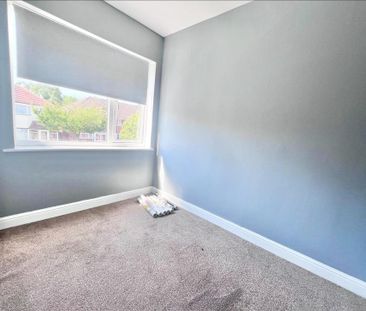 2 bedroom semi-detached house to rent - Photo 2