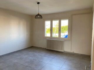 Location appartement 1 pièce, 31.10m², Bourg-en-Bresse - Photo 1