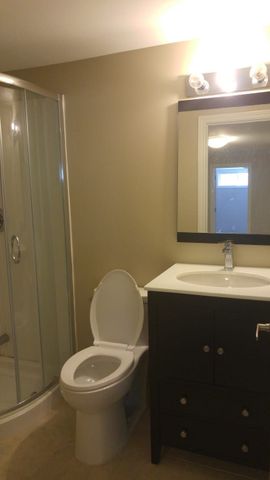 For Lease - 1218 Shamir Crescent, Mississauga, Ontario - Photo 5