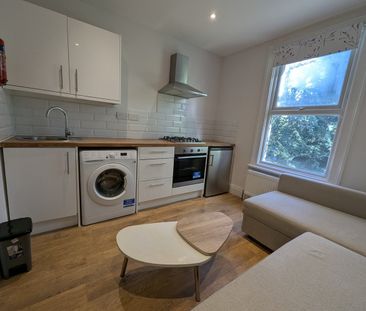 Studio Flat, Crouch End, N8 - Photo 2