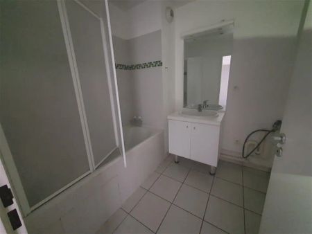 Location appartement 2 pièces - 44.4m² à Valenciennes (59300) - Photo 2