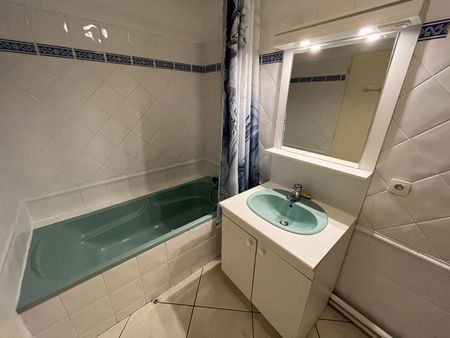 Location appartement 3 pièces 70.26 m² à Lille (59160) BOURG - Photo 5