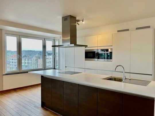 Appartement te huur - Foto 1