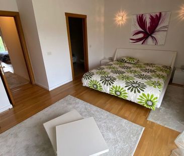 Apartament cu 3 camere de închiriat - Fotografie 5