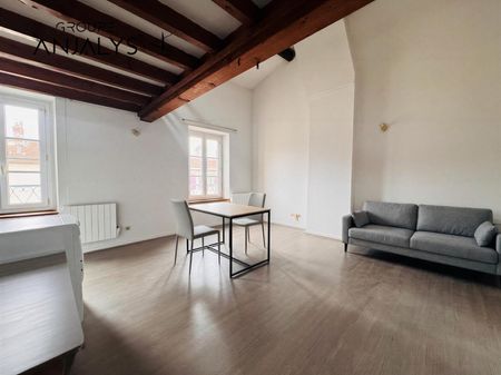 Location Appartement 1 pièce 30m² CALUIRE ET CUIRE 69300 - Photo 2