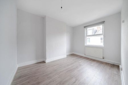 3 bedroom house to rent - Photo 3