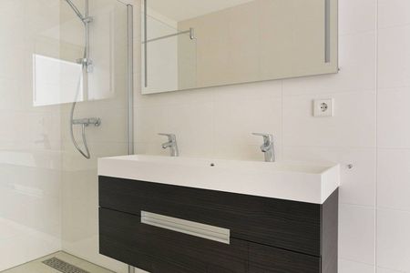 Martinus Nijhofflaan 406 - Photo 3