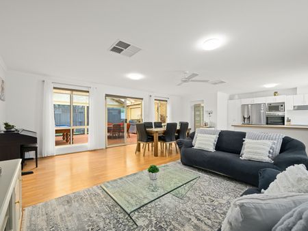 89 Pridham Boulevard, Aldinga Beach SA 5173 - House For Rent | Domain - Photo 4