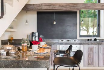 Es Cubells, Balearic Islands 07839