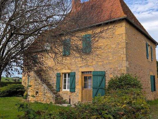 Maison Poisson 4 pièce(s) 120 m2 - Photo 1