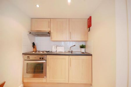 Studio to rent - Photo 4