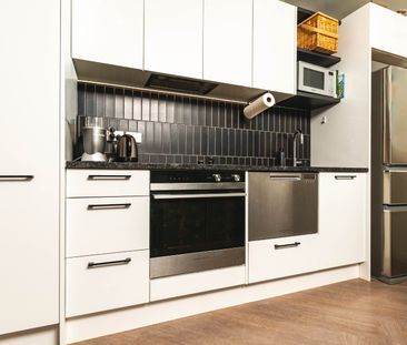 Secure and Convenient - Photo 5