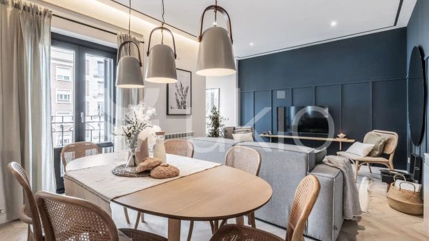 Apartamento de alquiler en Calle de Luchana, Trafalgar - Photo 1