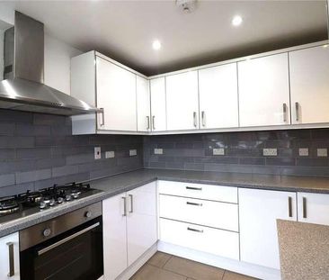 Torbridge Close, Edgware, HA8 - Photo 2