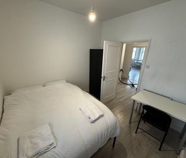 3 Bed Flat, Holland Road, BN3 - Photo 5