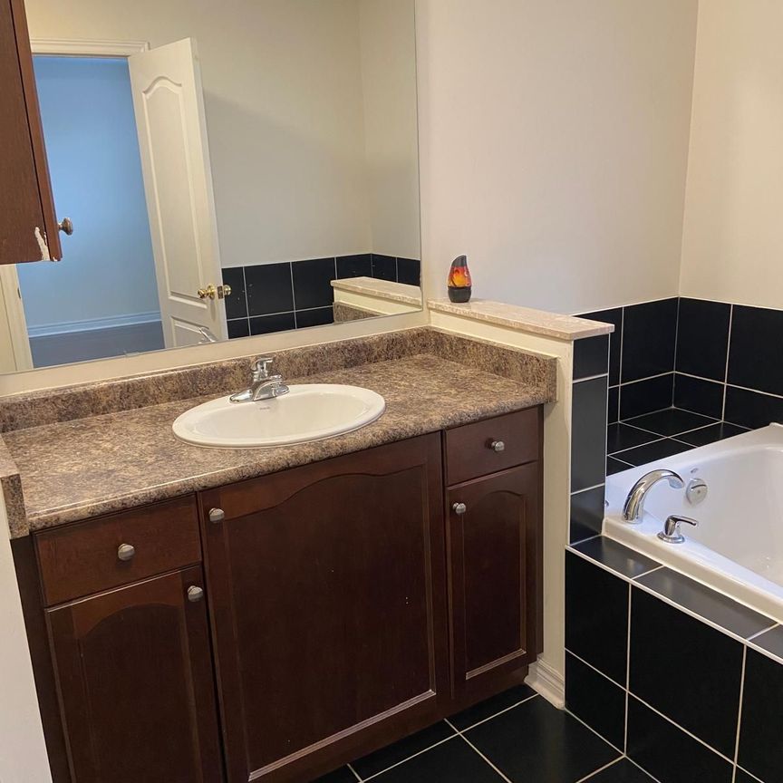 For Lease - 27 Robitaille Road, Brampton, Ontario - Photo 1