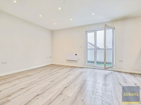 Stonebridge House, Chelmsford - Photo 1