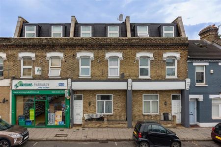 2 bedroom maisonette to rent - Photo 2