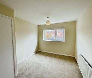 Sanctus Drive, Stratford-upon-Avon - Photo 3