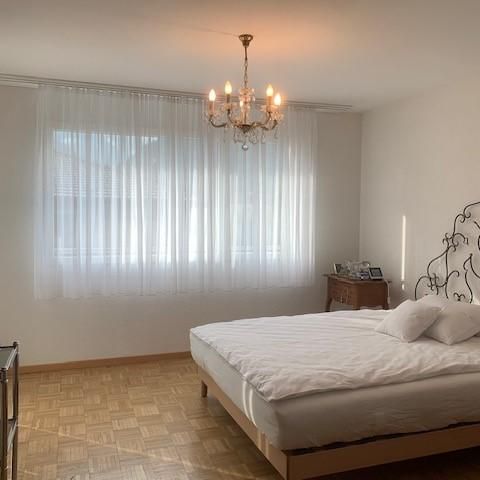 Appartement de 3.5 pièces au 2ème étage situé à deux pas du centre-ville et des accès autoroutiers. - Photo 1