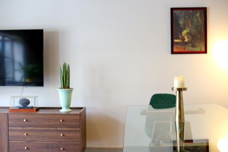 4 bedroom semi-detached house to rent - Photo 3